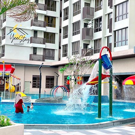 Seaview Poolview Cityview Baliresidence Video Game 5Minjonker Malacca エクステリア 写真